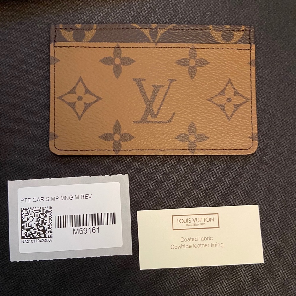 LV Reverse Monogram Card Holder